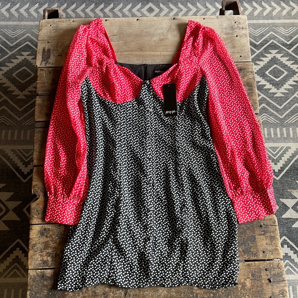Nasty Gal Heart Print Sweetheart Neckline Dress